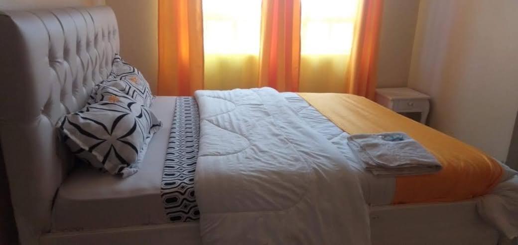 Royalty Cubes-Jkia Hotel Nairobi Room photo